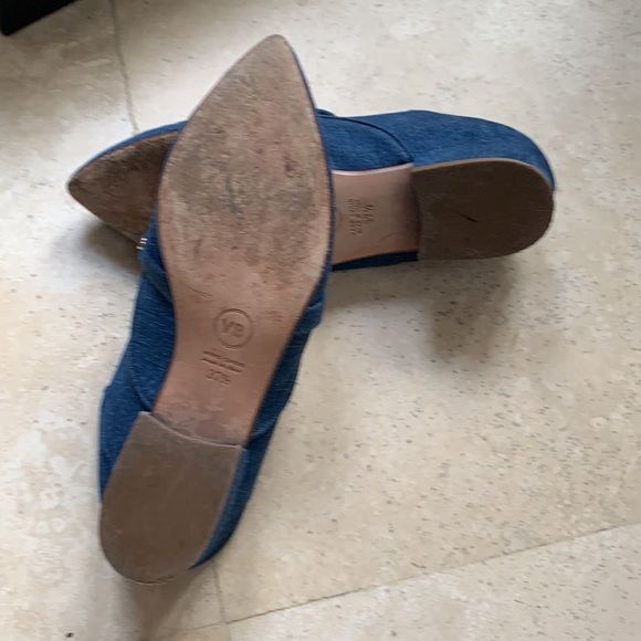 Veronica Beard Jaxon Chambray StepOn Mule. 7.5 - Picture 4 of 8